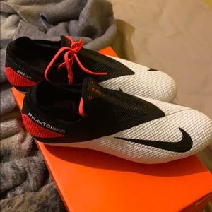 Nike Phantom